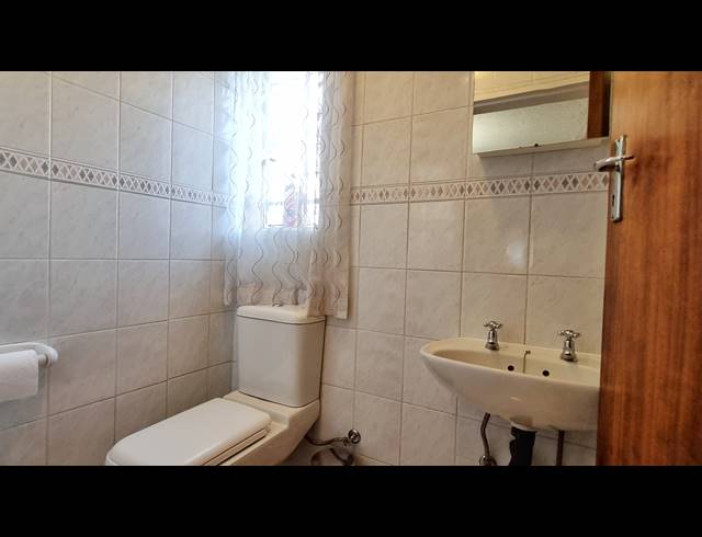 2 BEDROOM DUPLEX FOR SALE IN FAIRLAND